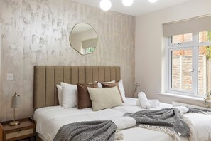 5 camere, ferro/asse da stiro, Wi-Fi, lenzuola