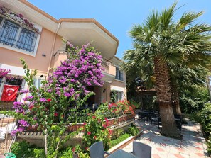 Exterior - Evim Palace (Burhaniye)