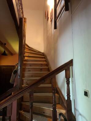 Interior - Posh Residence with the charm of an nice eco home and with the painting Gallery (Szczytno)