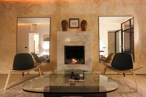 Interior - Architect-designed Riad close to the Secret Garden, for rent as a whole with private pool (Marrakech)
