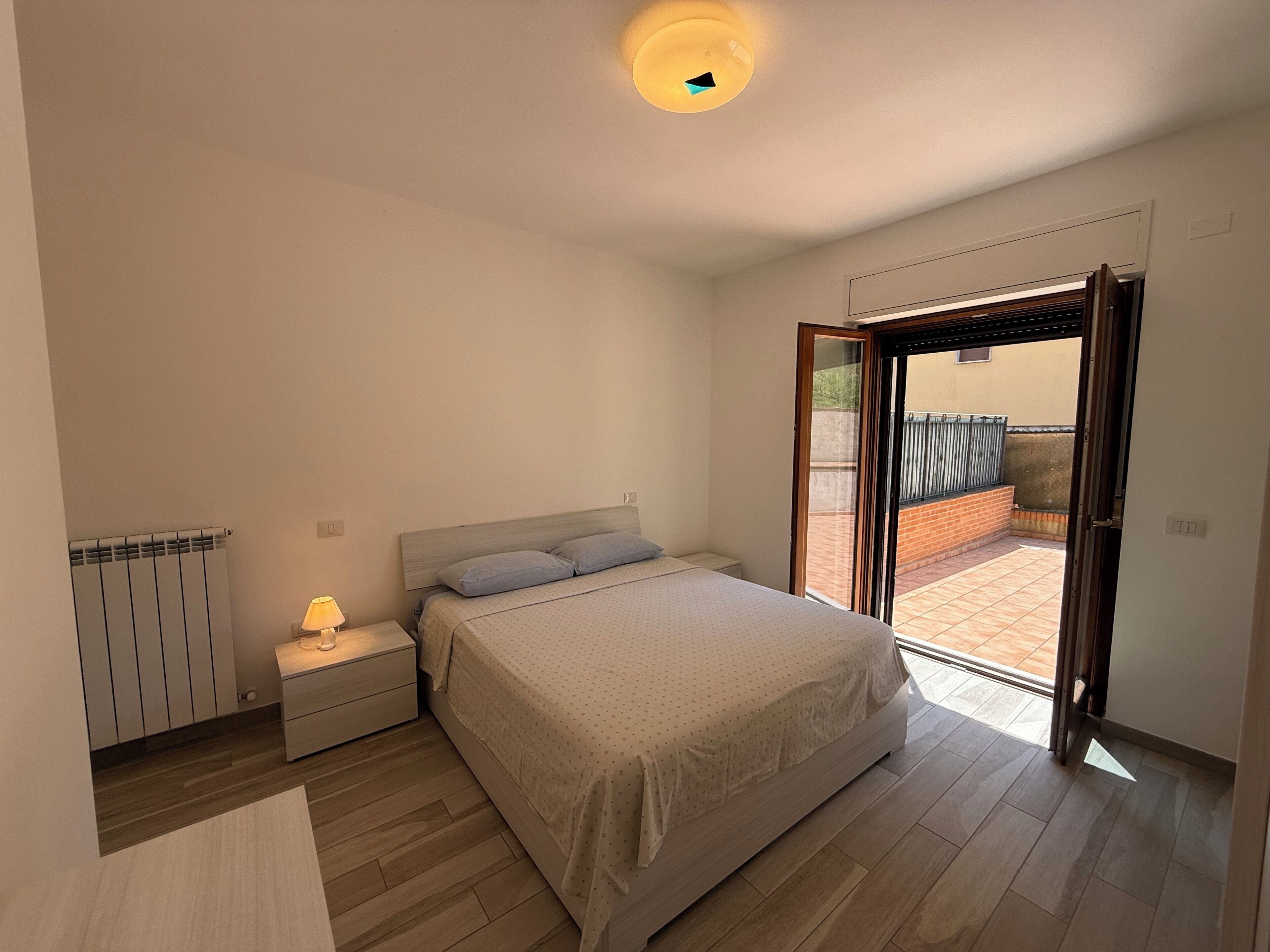 1 Schlafzimmer, Bügeleisen/Bügelbrett, Bettwäsche