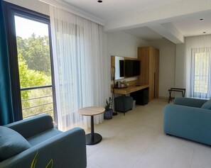 Superior Room, Partial Sea View | Premium bedding, free minibar, in-room safe, desk - Taga Hotel (Bitez)