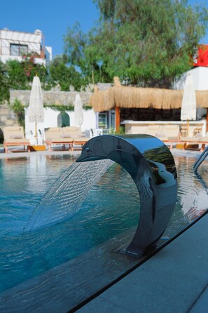 Seasonal outdoor pool - Taga Hotel (Bitez)