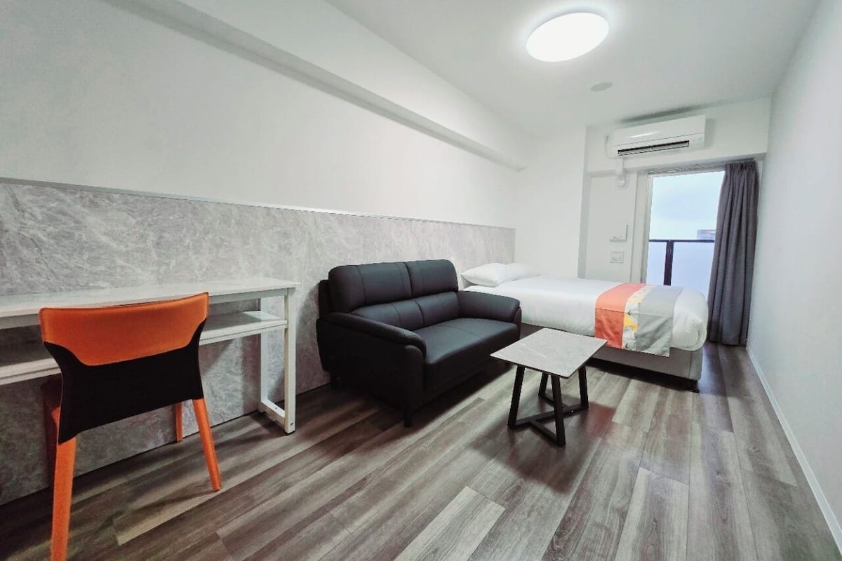 Double Room | Desk, free WiFi