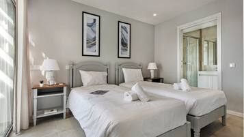 8 bedrooms, in-room safe, iron/ironing board, travel crib