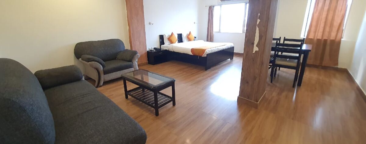 Phòng Premium | Bàn, truy cập Internet không dây miễn phí 