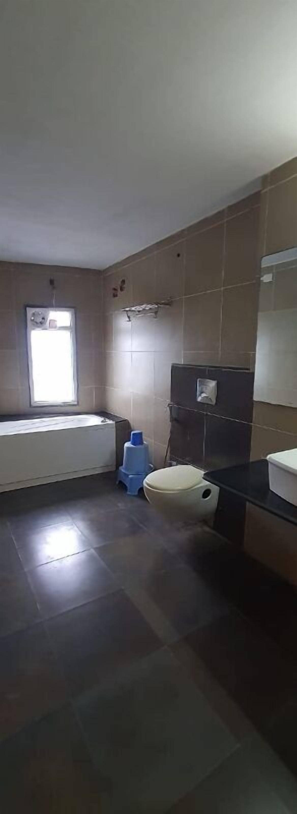 尊荣客房 | 办公桌、免费 WiFi