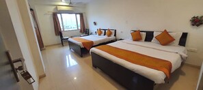 Habitación superior | Escritorio y wifi gratis