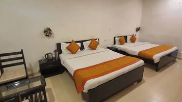 Superior-huone | Työpöytä, ilmainen Wi-Fi