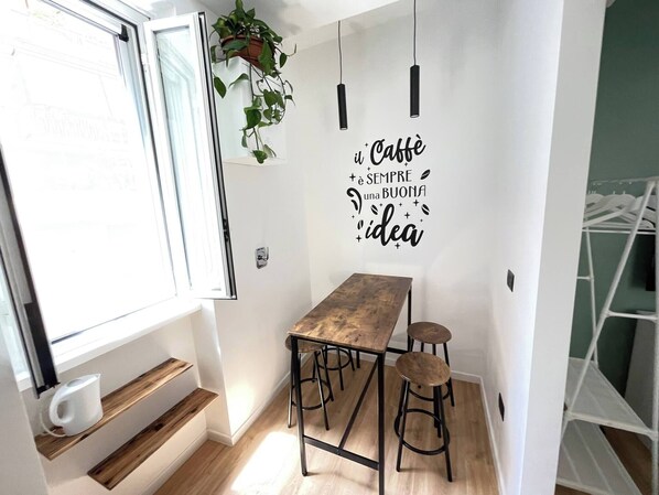 Casa, 1 habitación | Restauración