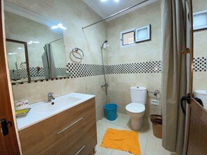 Bathroom - Comfortable family apartment (Martil)