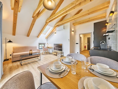 Lovely apartment for 4 guests with WIFI, A/C and TV