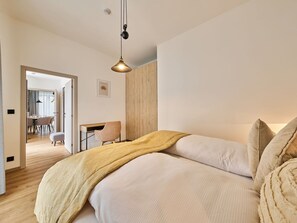 2 chambres, lit parapluie, Wi-Fi gratuit, draps fournis