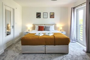 Ferienhaus | 4 Schlafzimmer, Internetzugang