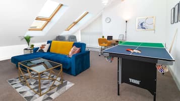Apartment | 2 bedrooms, Internet