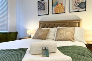 Apartment | 2 bedrooms, Internet
