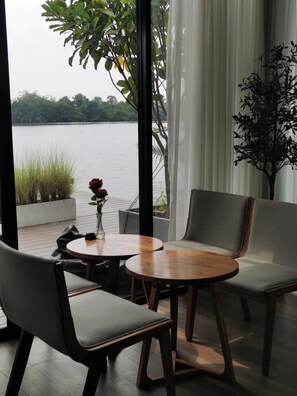 Café - House of moon phase (Chachoengsao)