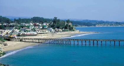 The Capitola Sea Winds one block to Capitola Beach