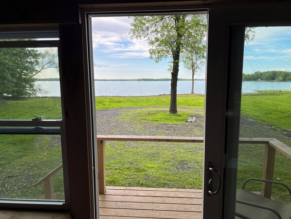 Interior - Lakeside 2-bedroom cottage with WiFi in Grand Isle (Grand Isle)
