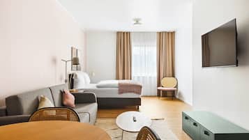 Comfort Suite, 1 Queen Bed with Sofa bed