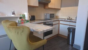 Appartement, 1 chambre, balcon, vue ville | Intérieur