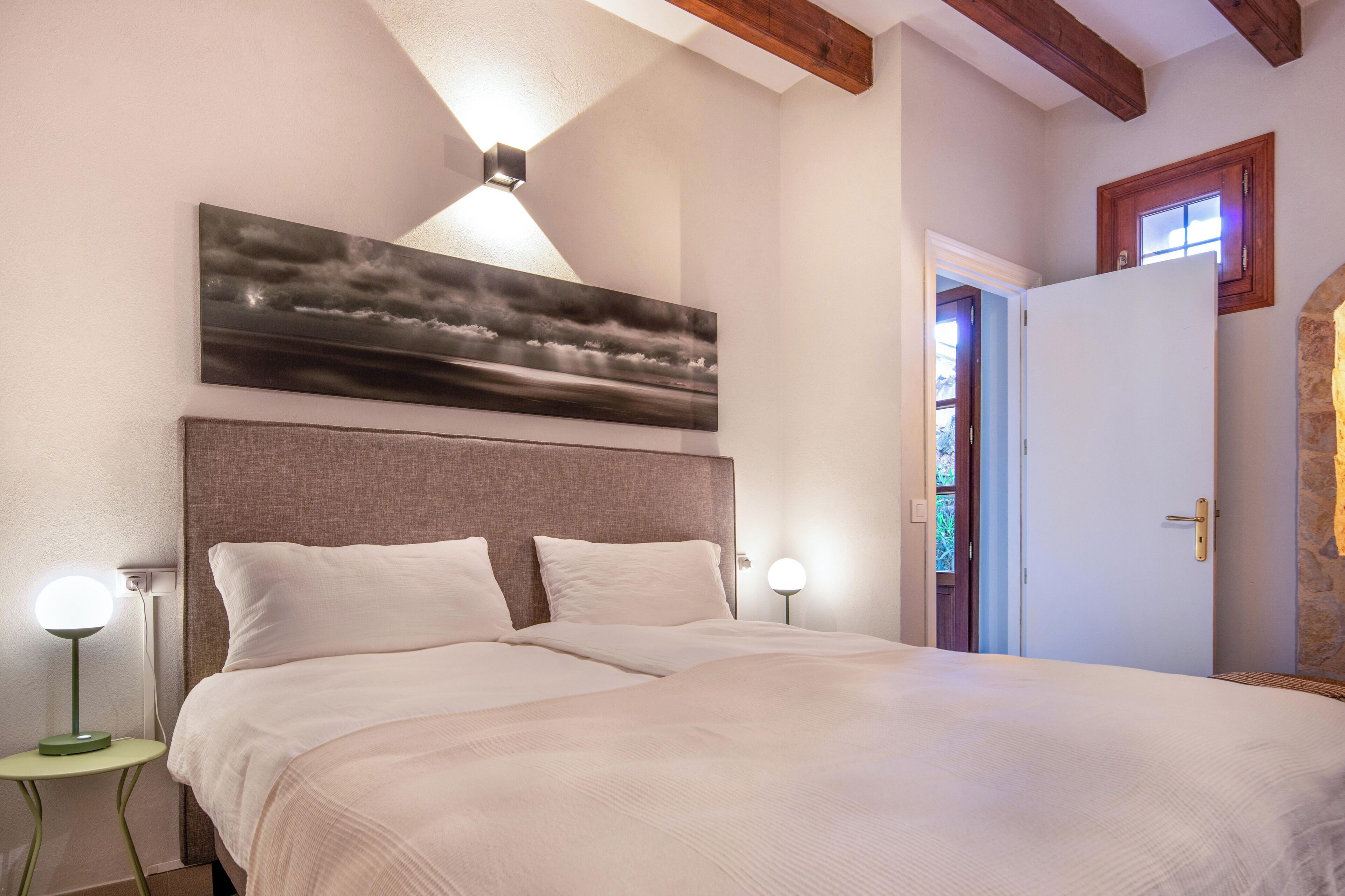 2 dormitorios, tabla de planchar con plancha, wifi y ropa de cama
