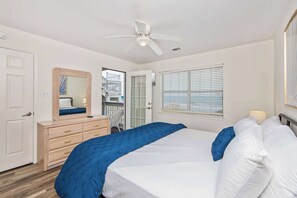 12 Schlafzimmer, Bügeleisen/Bügelbrett, WLAN, Bettwäsche