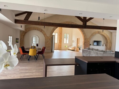 Splendide appartement en centre ville d'orange