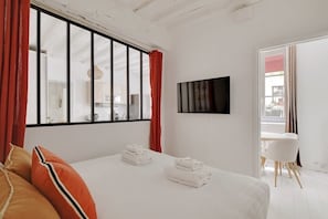 1 bedroom, iron/ironing board, WiFi, bed sheets
