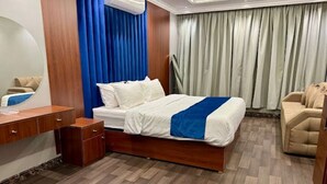 客房 | 熨斗/熨衫板、免費 Wi-Fi