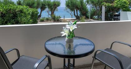 SOLE e MARE #A2 Beachfront Apartment – Just 10 Meters from the Sea!