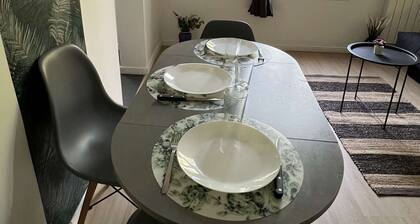 Immeuble Ă 5 min Ă pied de la gare TGV