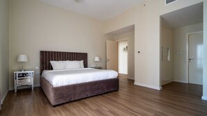 Luxury Apartment, Sea View | In-room safe, blackout drapes, iron/ironing board, free WiFi - Phaedrus Living Bahar Coastal Seaview Apartment (Dubai)