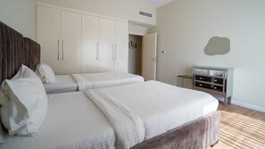 Luxury Apartment, Sea View | In-room safe, blackout drapes, iron/ironing board, free WiFi