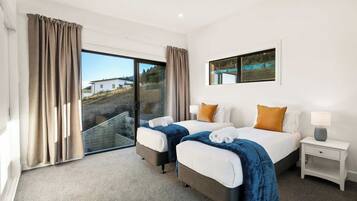 4 dormitorios, cuna de viaje, wifi y ropa de cama