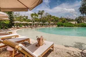 Unclassified image, 4 of 29, button - Panoramic 3BR PH Private Rooftop | Gym Access & Osmosis (Tulum)