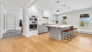 Private kitchen - "Big Sky" Retreat Atop Sunapee with Overflow Unit (Newbury)