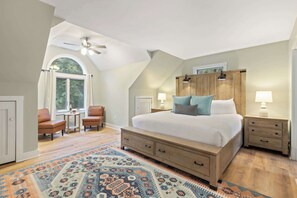 5 Schlafzimmer, Bügeleisen/Bügelbrett, WLAN, Bettwäsche