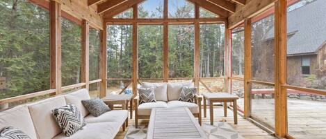 Téléviseur, bureau