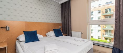 Tabla de planchar con plancha y wifi gratis