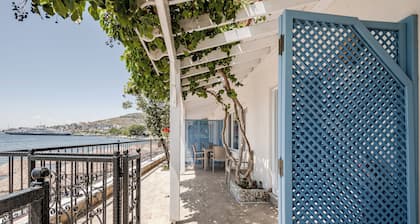 Marmara Yali Evi - Direct Beachfront 2-Room-Apartment