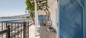 Marmara Yali Evi - Direct Beachfront 2-Room-Apartment