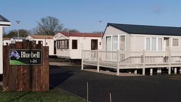 House, 3 Bedrooms, Smoking, Garden View | Front of property