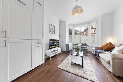 Cosy Muswell Hill Apartment With 2 Bedrooms