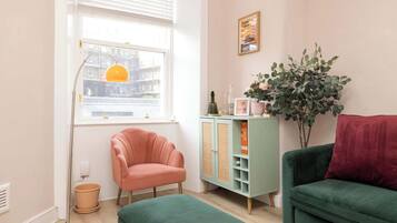 TV, offices