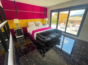 4 bedrooms, iron/ironing board, WiFi, bed sheets - Villa Médusa, design and comfort close to the beach (Vic-la-Gardiole)