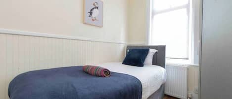 5 bedrooms, WiFi