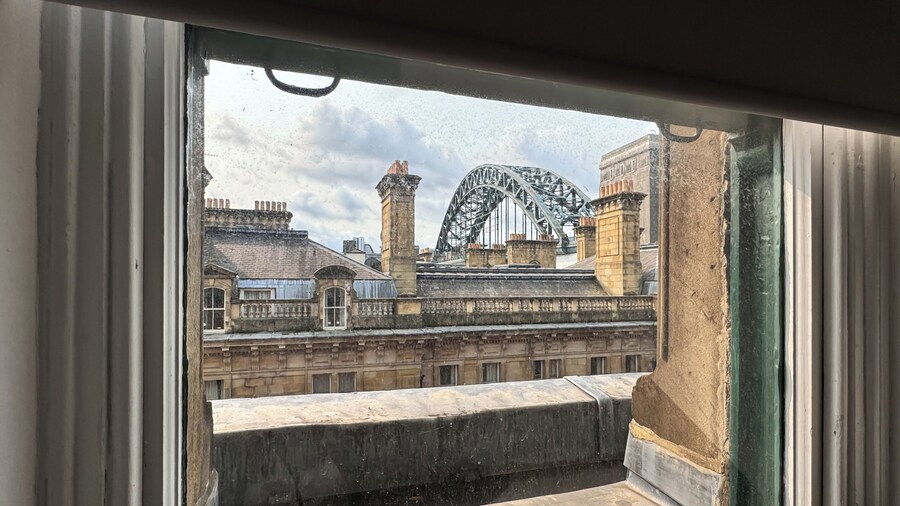 2 Bedroom Queen Street