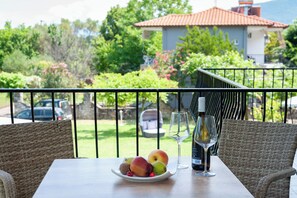 Triple Room, Balcony, Mountain View | Terrace/patio - Alba Marea (Dio-Olympos)