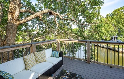 Quiet Waterfront Getaway in North Ocean City